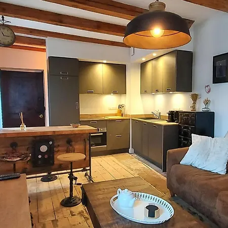 Dolce Vita: 2 Personnes, Douillet, Cosy & Apartment Annecy