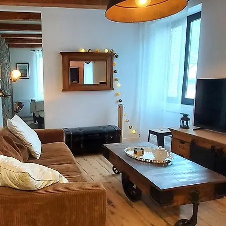 Dolce Vita: 2 Personnes, Douillet, Cosy & Apartment Annecy