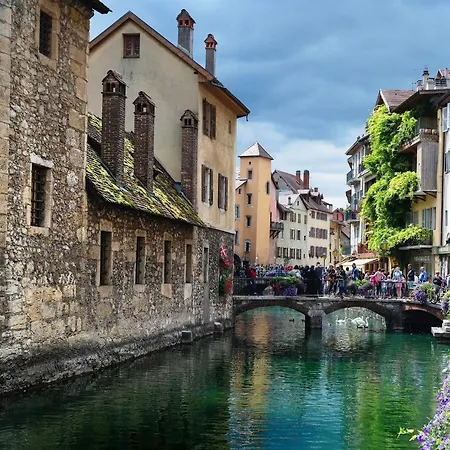 Dolce Vita: 2 Personnes, Douillet, Cosy & *